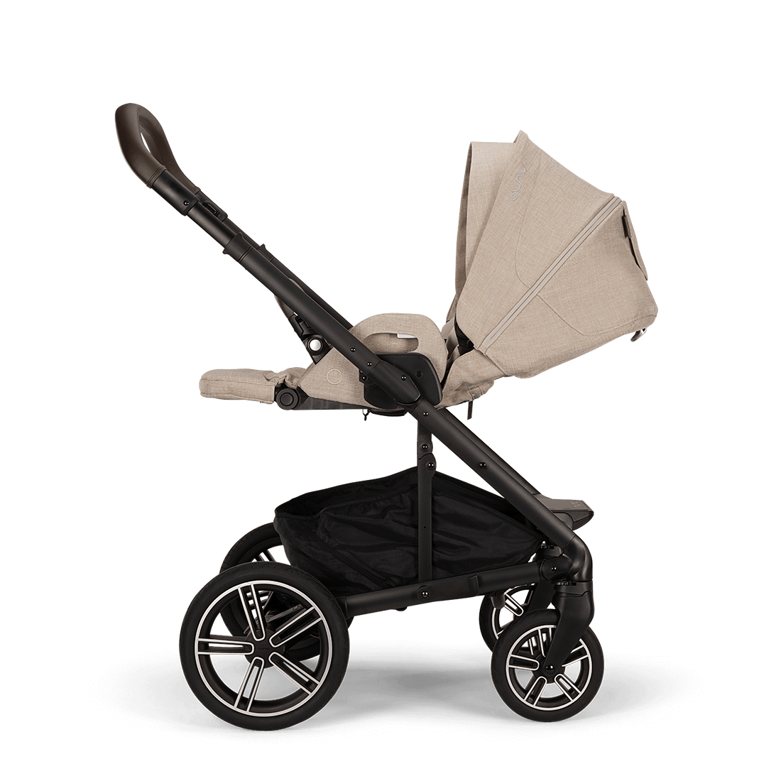 Nuna MIXX next Pushchair Modes of Strolling