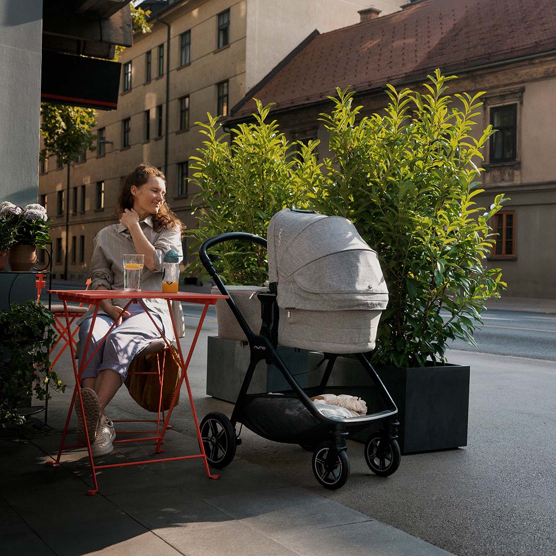Nuna TRIV next Kinderwagen BMW | Luxus & AllSeason Komfort