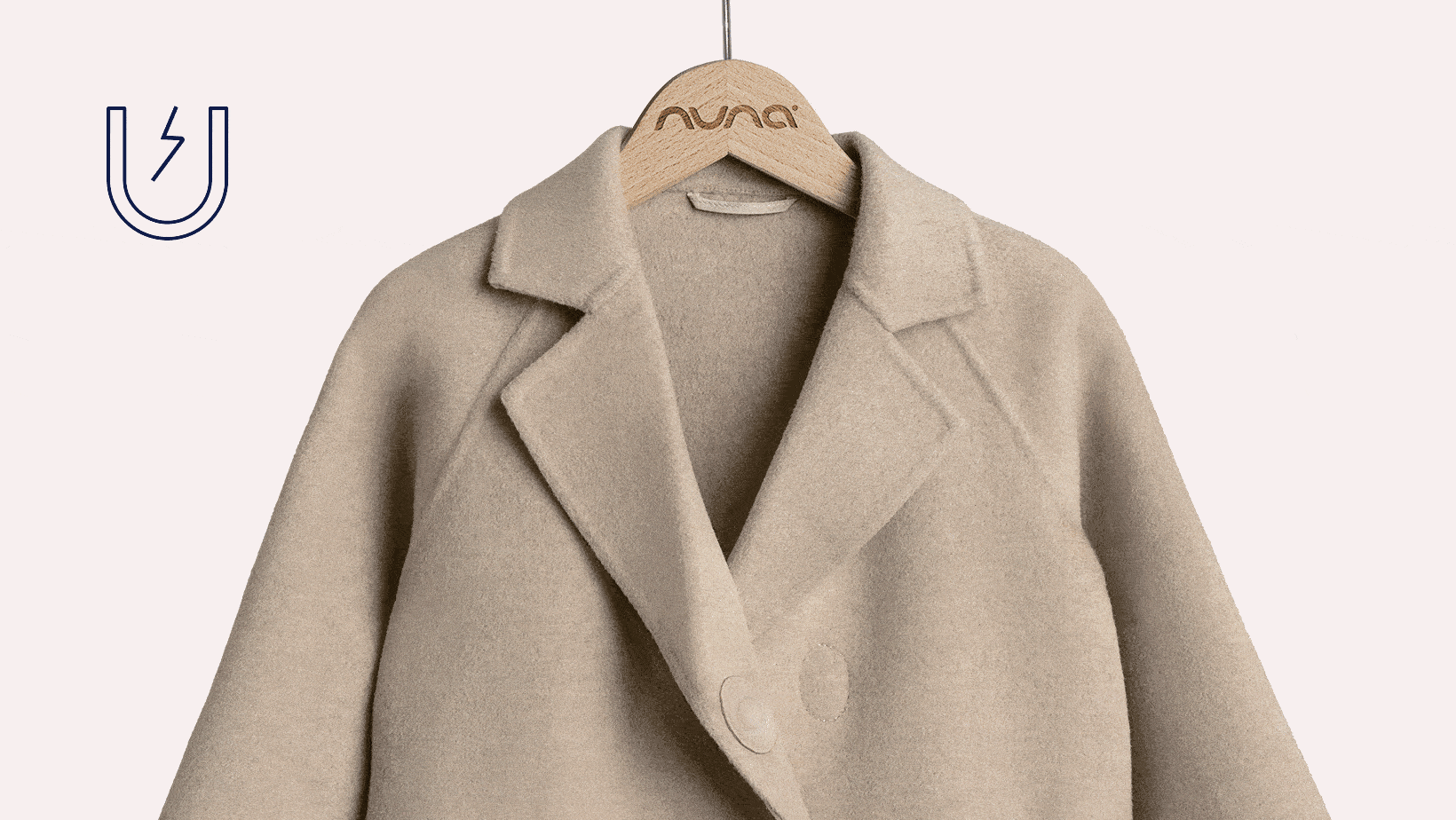 Gif of the front of the Nuna Child's Coat moving from half open to closed in Camel fashion